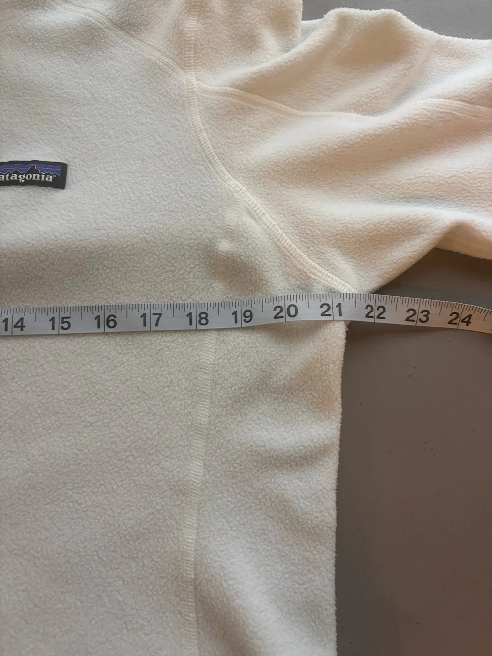 Patagonia Women's micro D  lwhite Half-Zip Fleece Pullover Sz  large - Picture 8 of 9